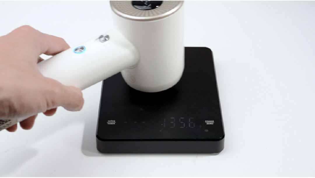 吹风机就不配有一头秀发了？pg电子入口用不起好几千的(图13)